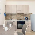 Apartment Da Pina E Lu Giardini-Naxos