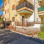 Apartament Da Pina E Lu Giardini-Naxos