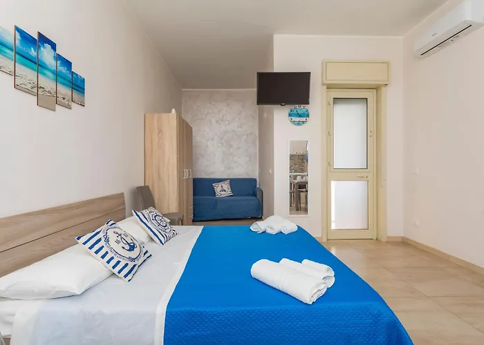 Apartment Da Pina E Lu Giardini Naxos